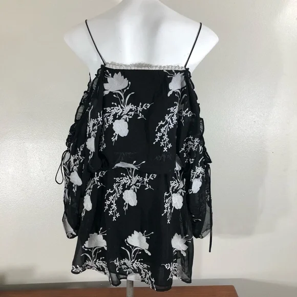 Alice + Olivia Holden Cold Shoulder Embroidered Chiffon Dress Size Medium - Picture 12 of 15